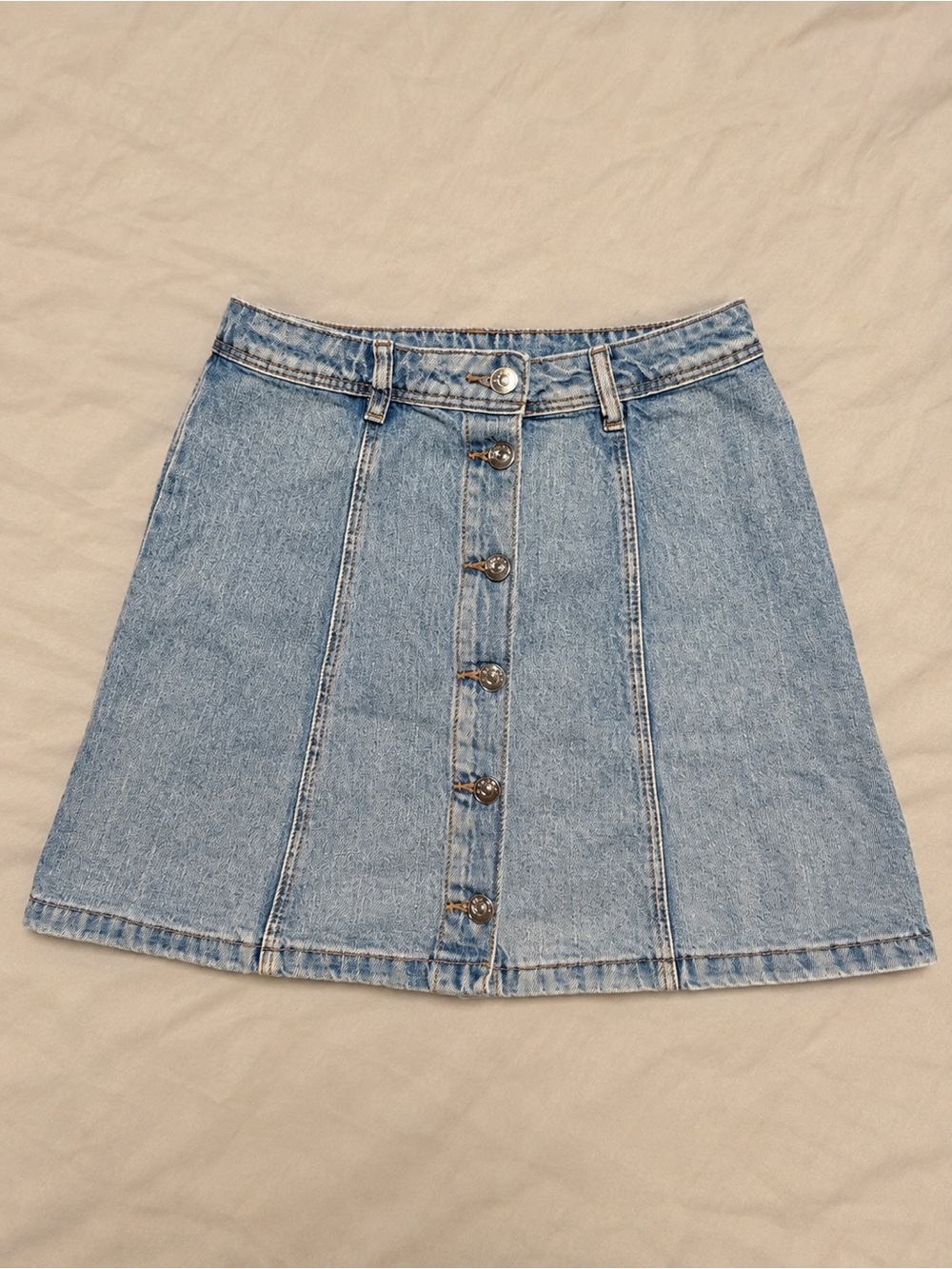 H&M Y2K Button Front Denim Mini Skirt Light Wash Sz 4